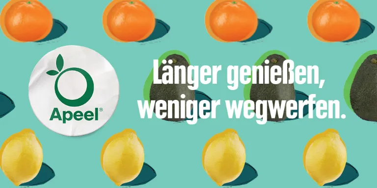 Zitronen, Orangen & Avocados in Reihung im Hintergrund. Apeel Logo & Slogan "Länger genießen, weniger wegwerfen." Durch die pflanzliche Schutzschicht bleiben Obst & Gemüse länger frisch. 